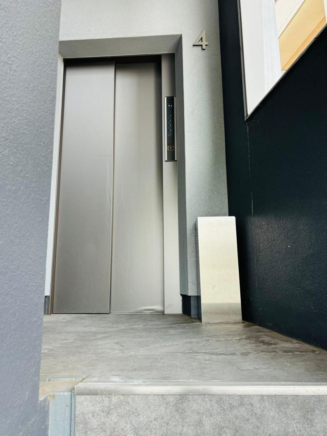 Glou Shinjuku Family Apartment Tokyo Exterior photo