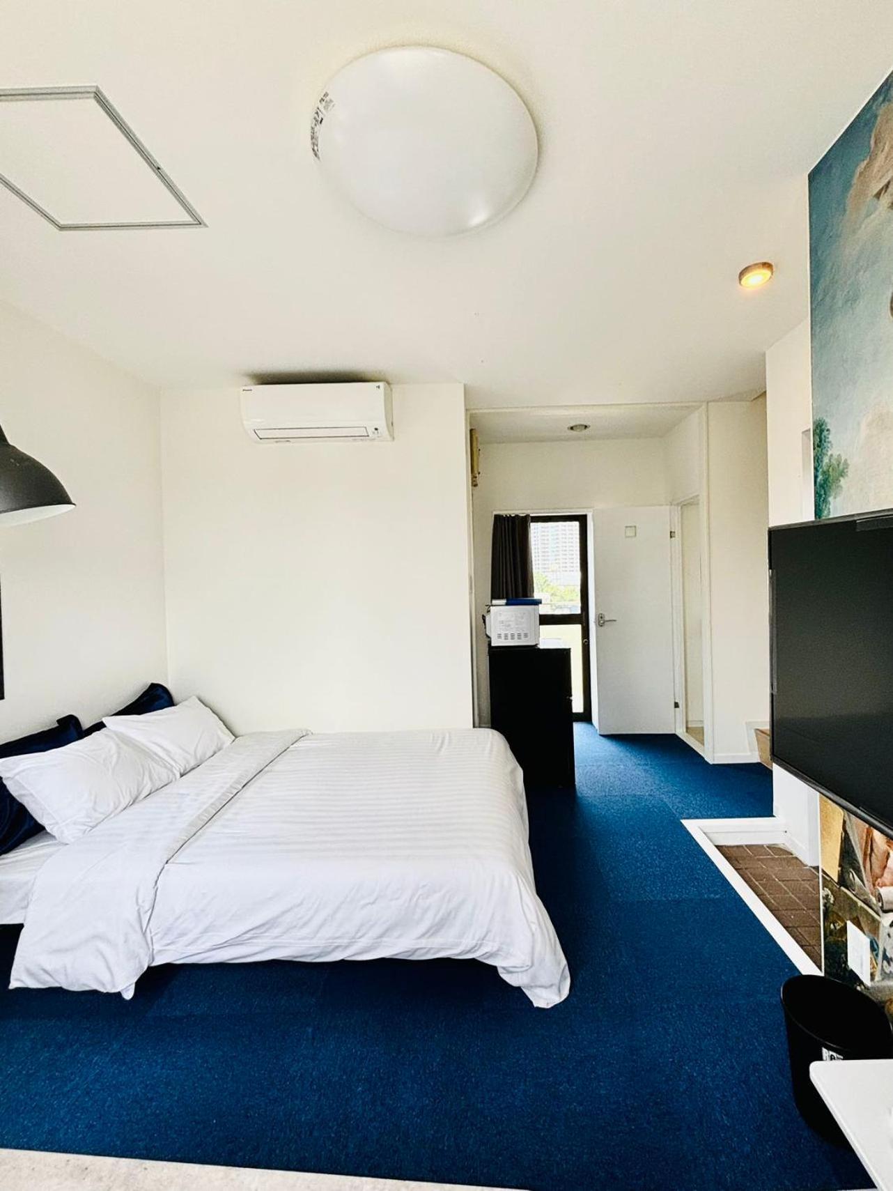 Glou Shinjuku Family Apartment Tokyo Exterior photo