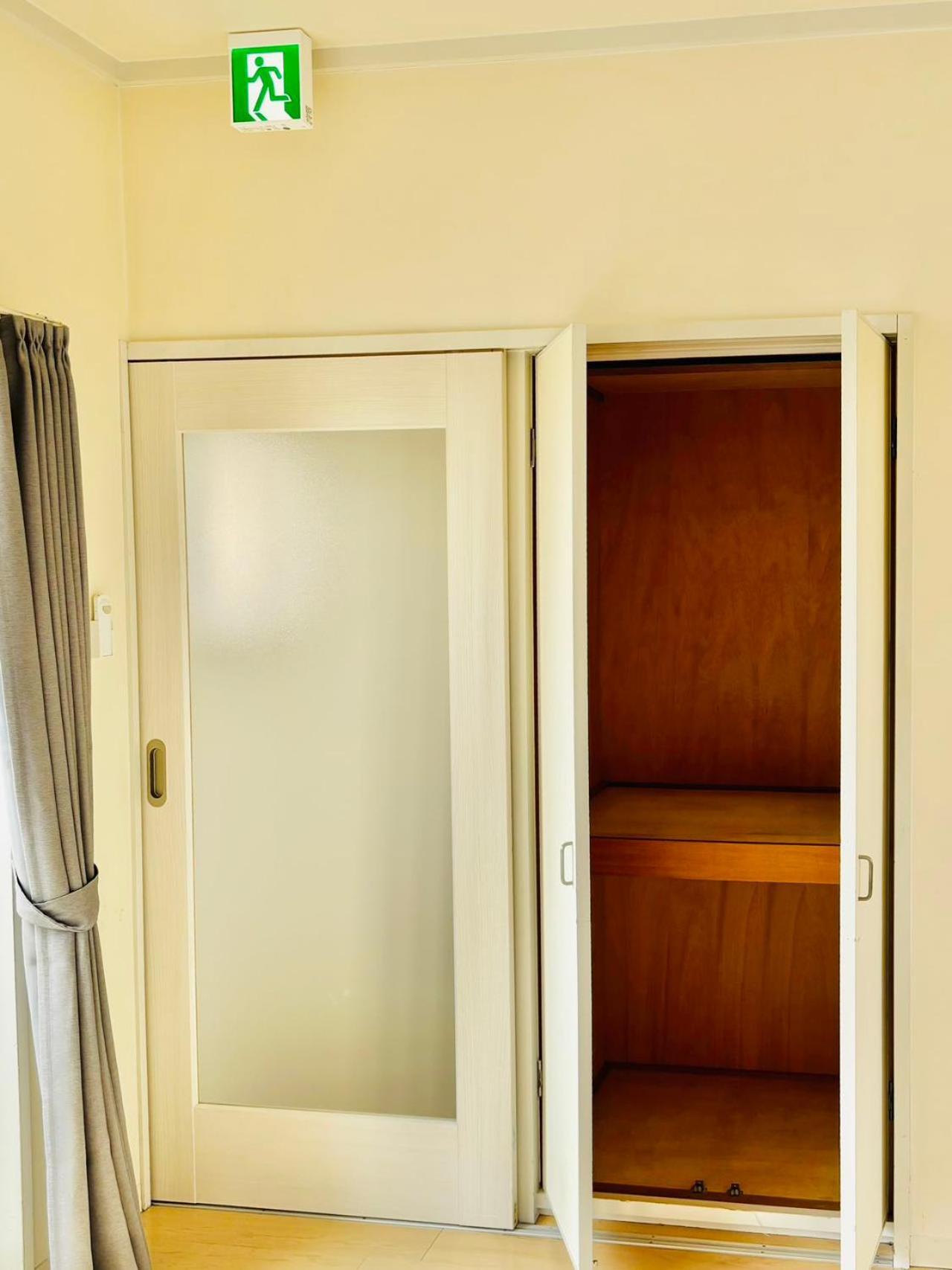 Glou Shinjuku Family Apartment Tokyo Exterior photo