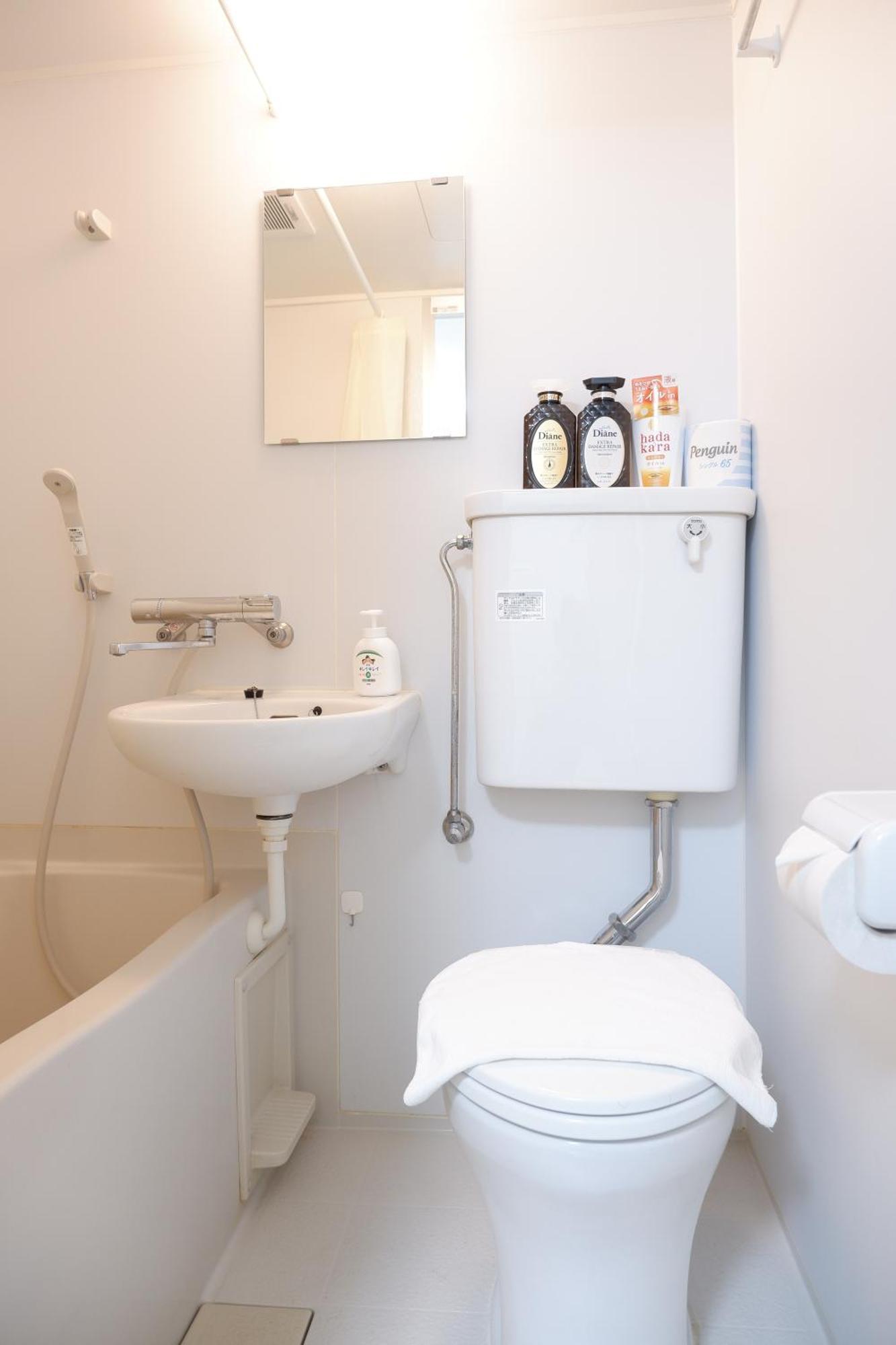 Glou Shinjuku Family Apartment Tokyo Exterior photo